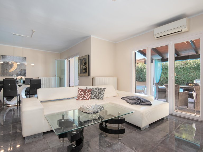 Villa for Sale in Badia Gran, Balearic Islands 4