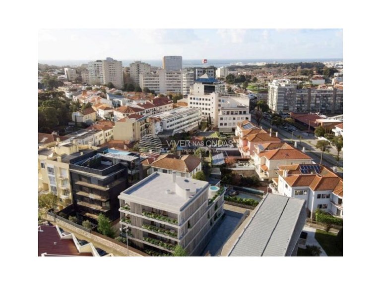 Apartment for Sale in Porto, Porto 15