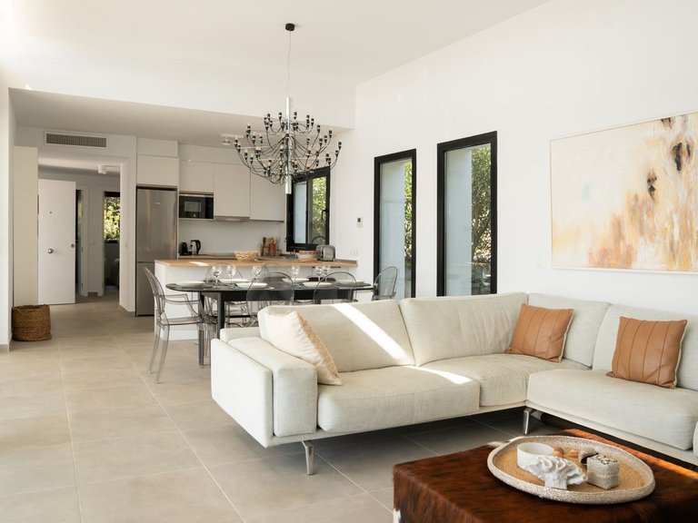 Villa for Sale in Estepona, Malaga 29