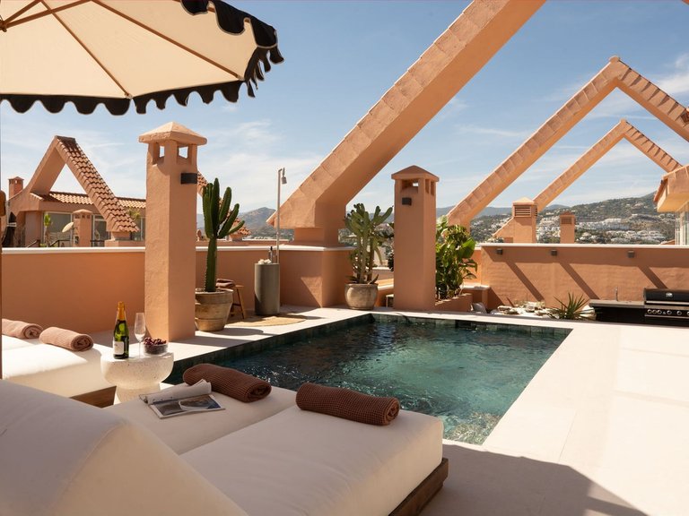Penthouse for Sale in Marbella, Malaga 11