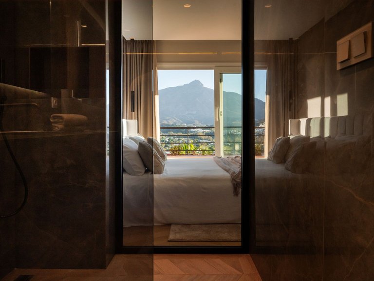 Penthouse for Sale in Marbella, Malaga 20