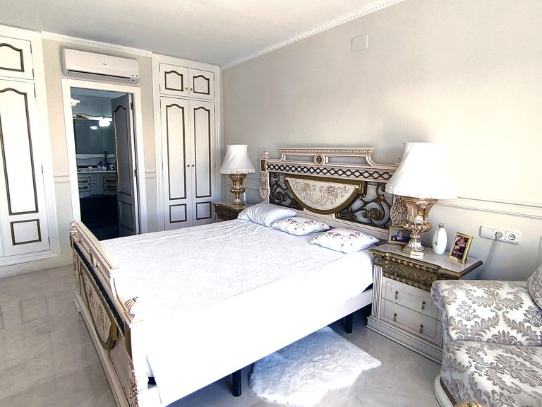 Villa for Sale in Inland La Sella Golf, Alicante 21