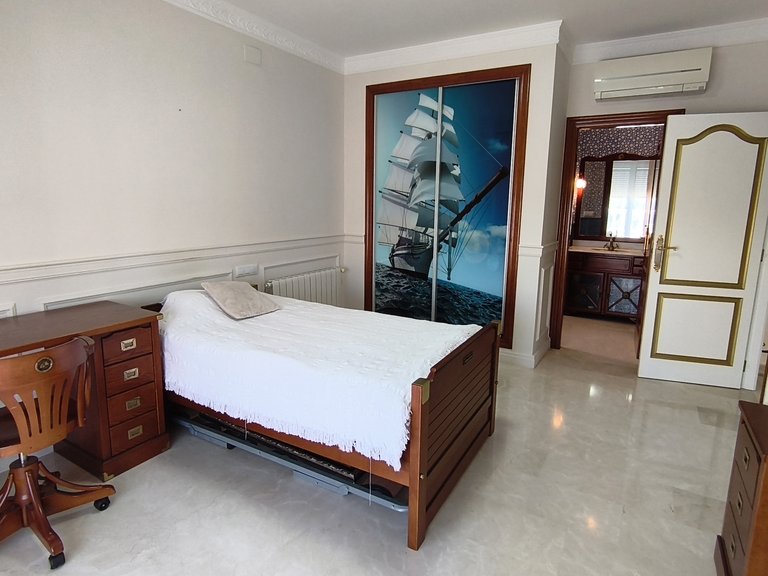 Villa for Sale in Inland La Sella Golf, Alicante 35