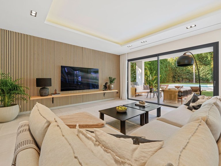Villa for Sale in Marbella, Malaga 2