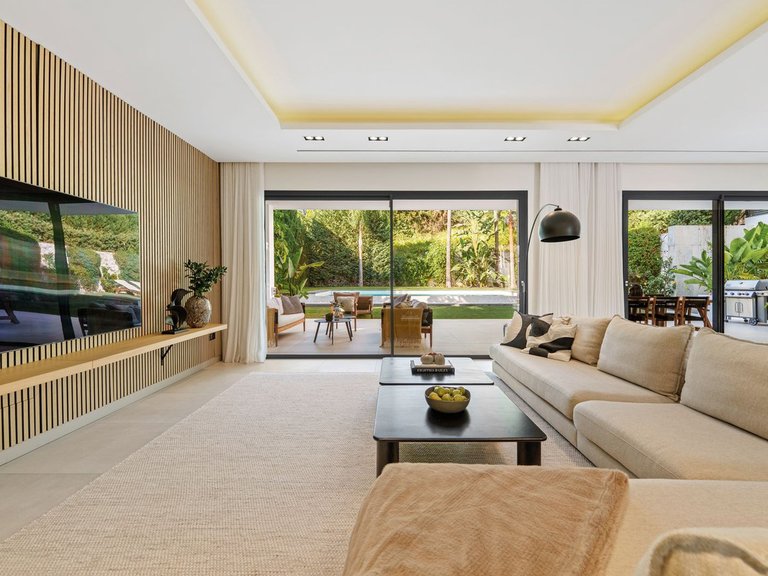 Villa for Sale in Marbella, Malaga 13
