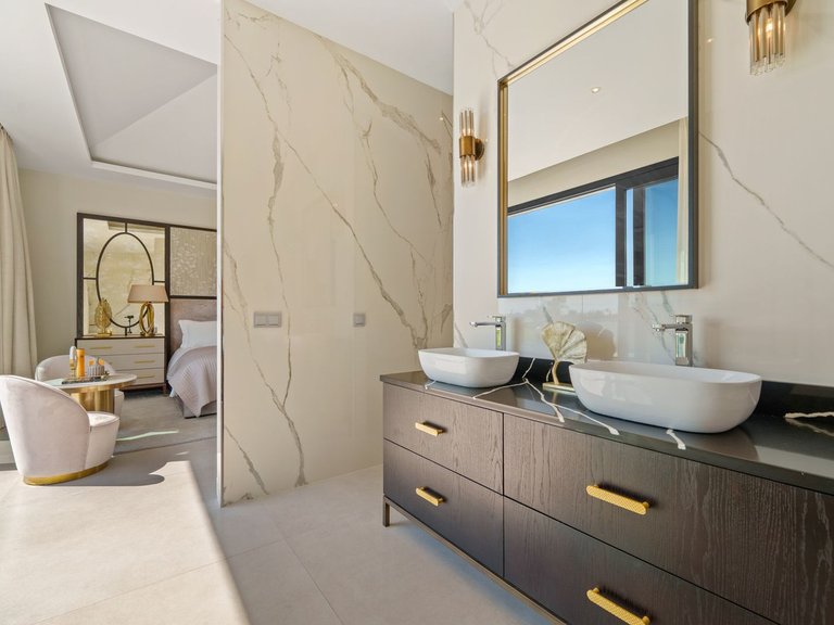 Villa for Sale in Benahavis, Malaga 39