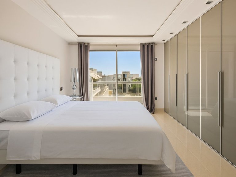 Apartment for Sale in Marbella, Malaga 13