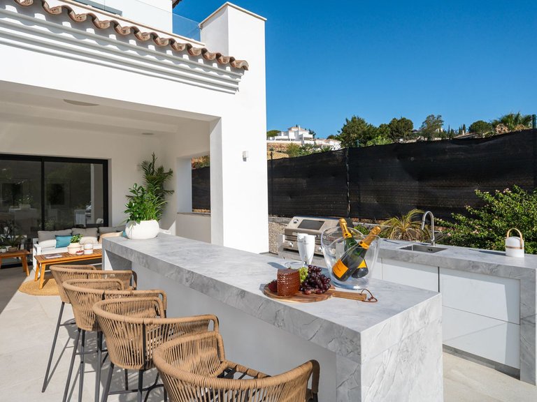 Villa for Sale in Elviria, Malaga 9