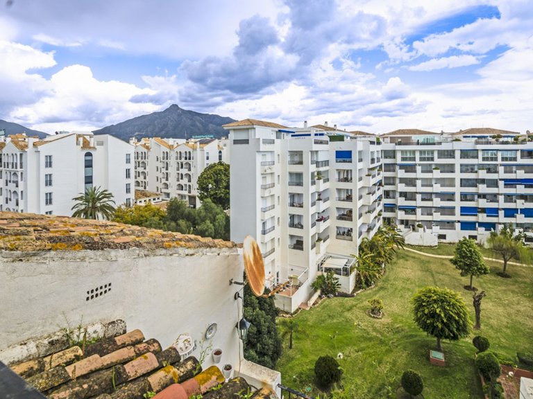 Penthouse for Sale in Marbella, Malaga 22