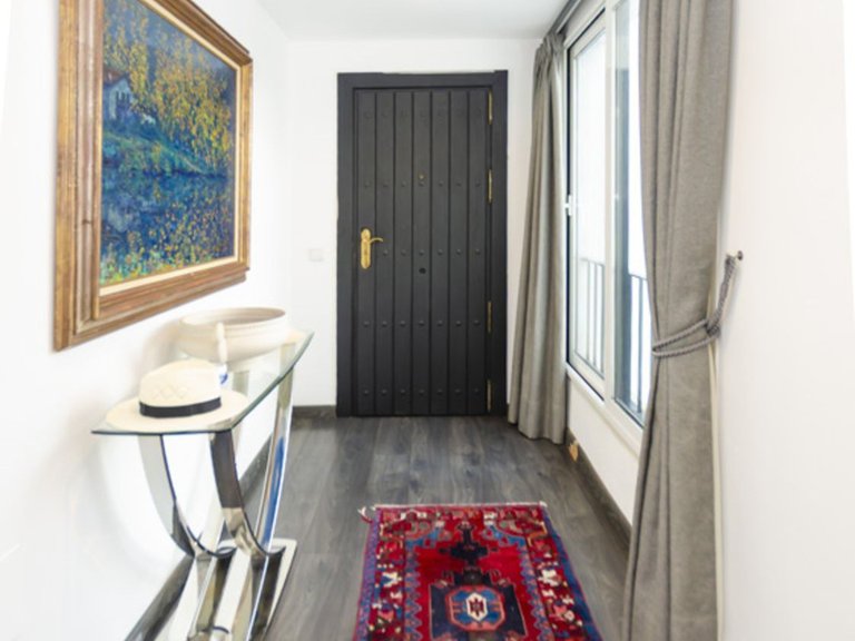 Penthouse for Sale in Marbella, Malaga 23
