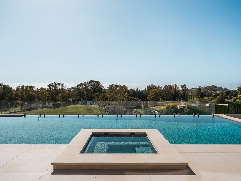 Villa for Sale in Benahavis, Malaga 10