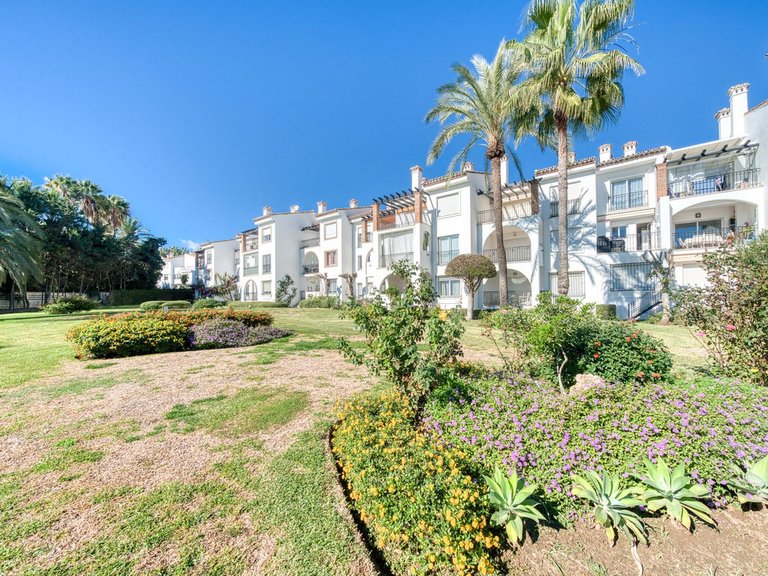 Apartment for Sale in Estepona, Malaga 18