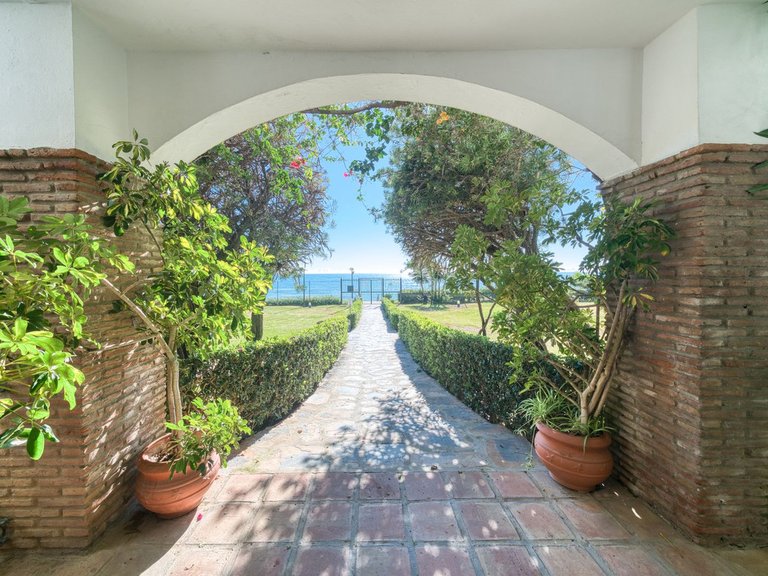 Apartment for Sale in Estepona, Malaga 19