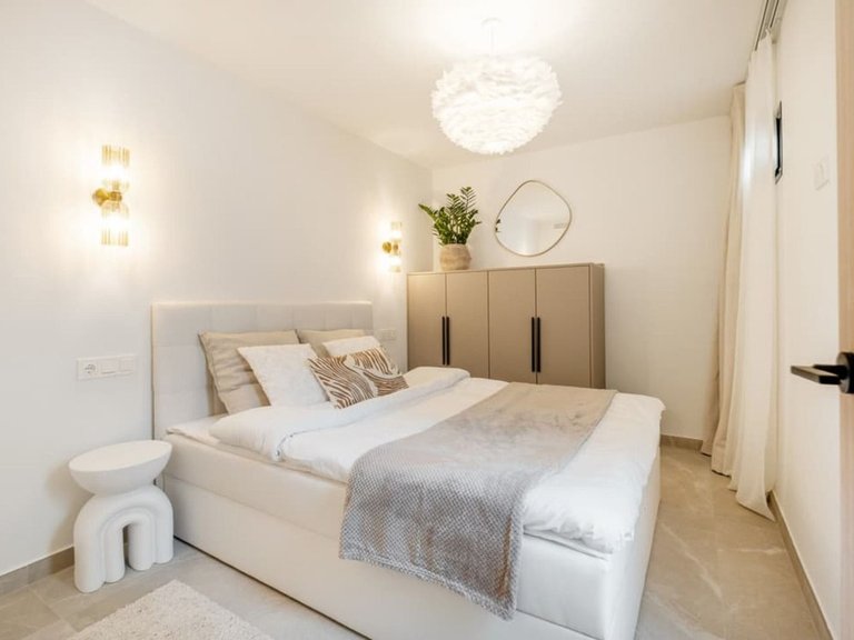 Town House for Sale in Nueva Andalucia, Malaga 8