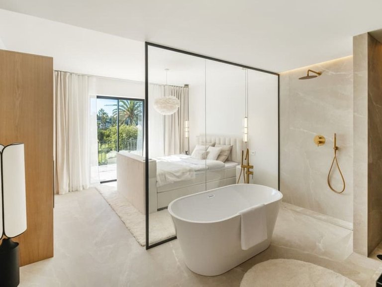 Town House for Sale in Nueva Andalucia, Malaga 9