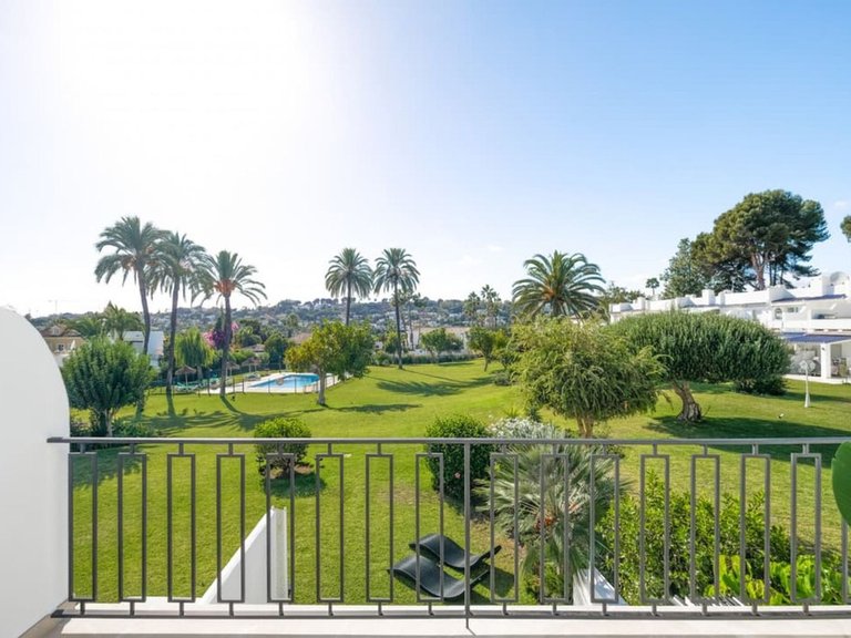 Town House for Sale in Nueva Andalucia, Malaga 15