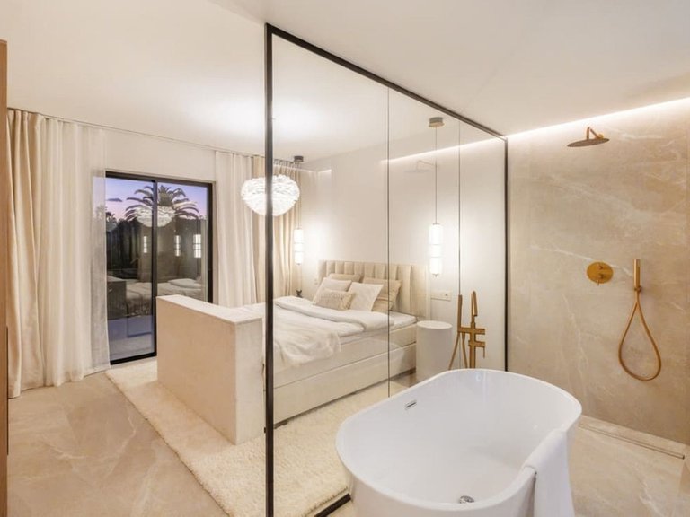 Town House for Sale in Nueva Andalucia, Malaga 16
