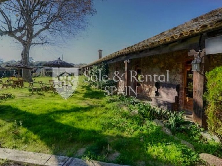 Villa for Sale in Santa Cristina D'aro, Gerona 3