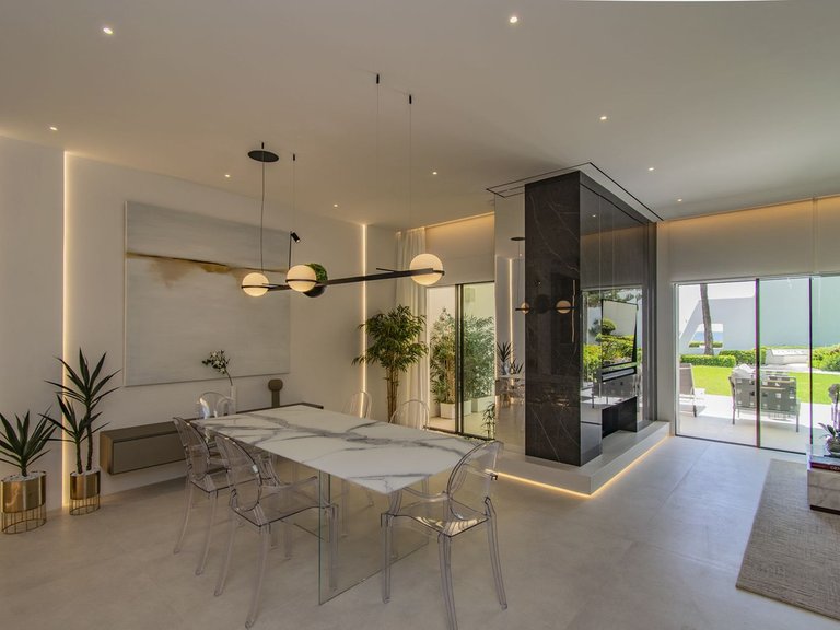 Town House for Sale in Marbella, Malaga 14