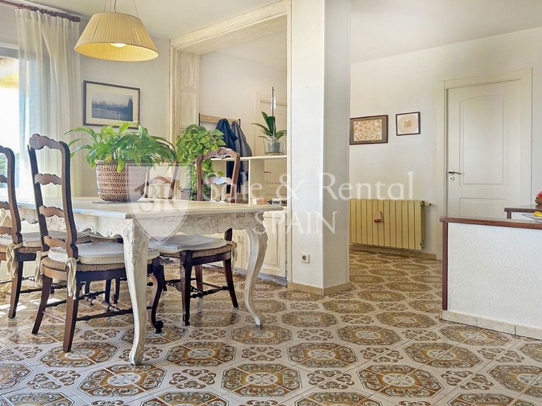 Villa for Sale in Lloret De Mar, Gerona 8
