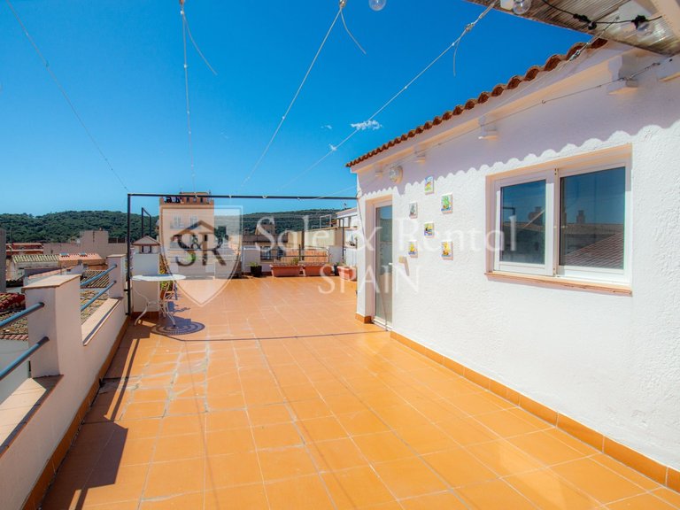 Villa for Sale in Sant Feliu De Guixols, Gerona 2