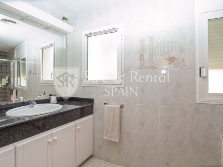 Villa for Sale in Sant Feliu De Guixols, Gerona 22