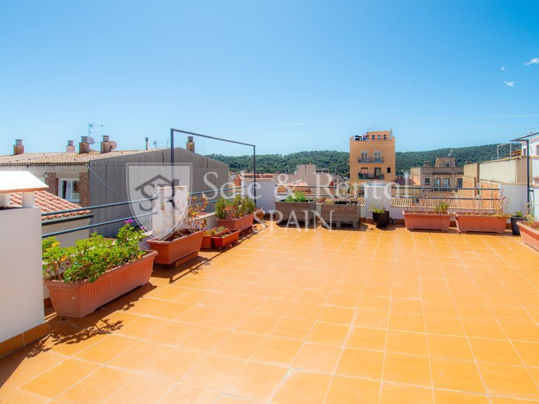 Villa for Sale in Sant Feliu De Guixols, Gerona 27