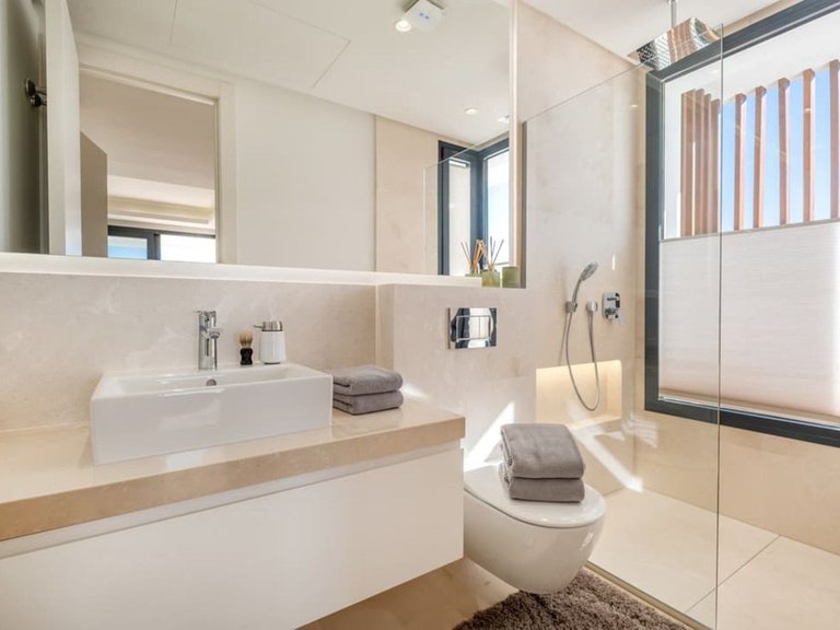 Villa for Sale in Estepona, Malaga 17
