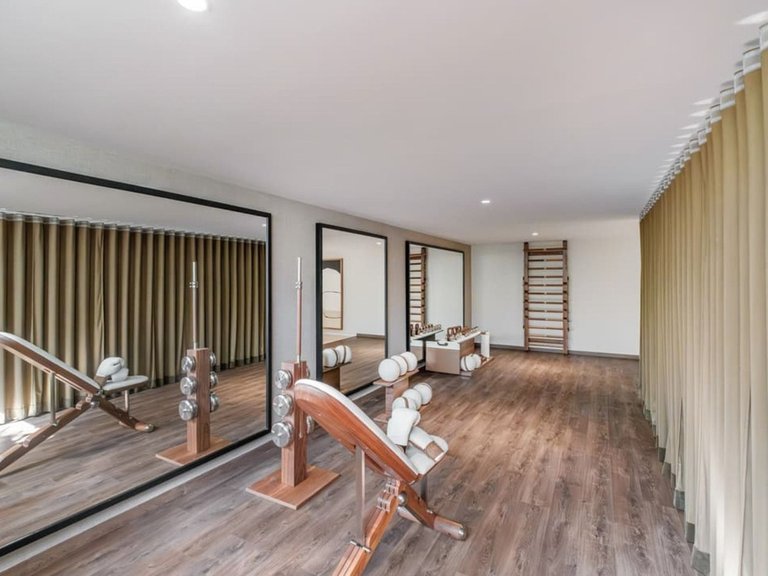 Villa for Sale in Estepona, Malaga 24
