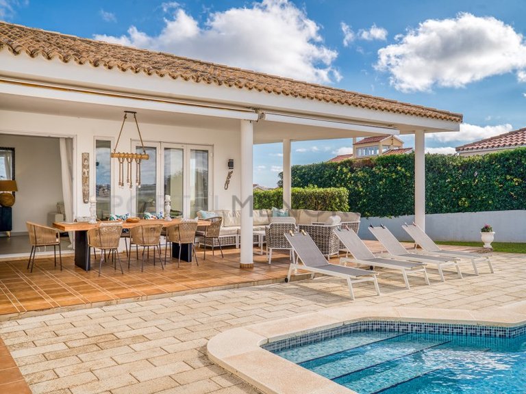 Villa for Sale in Cala Llonga, Menorca 5