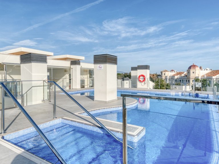 Apartment for Rent in Estepona, Malaga 22