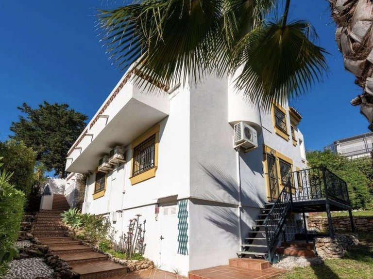 Villa for Sale in Mijas Costa, Malaga 9