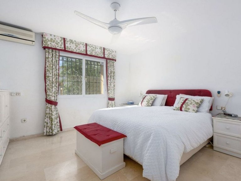 Villa for Sale in Mijas Costa, Malaga 10