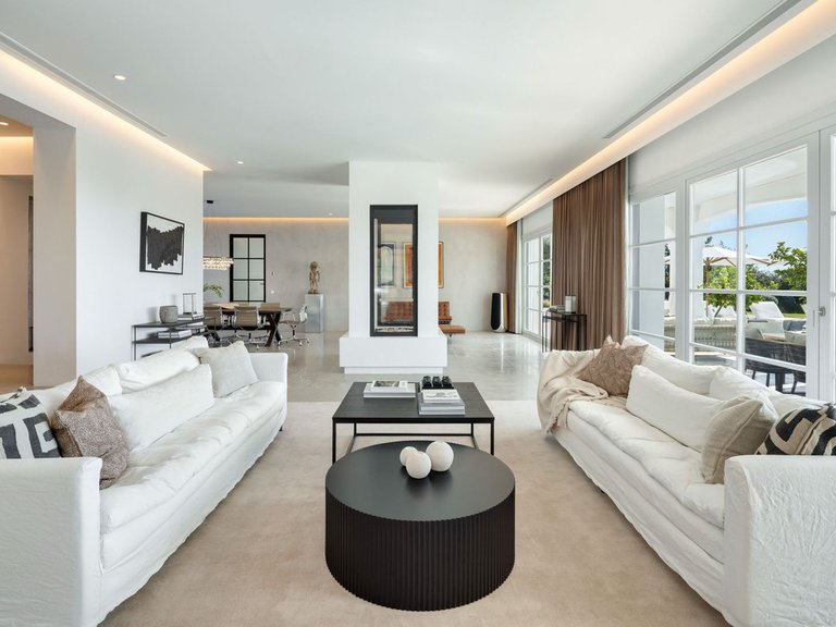 Villa for Sale in Marbella, Malaga 2