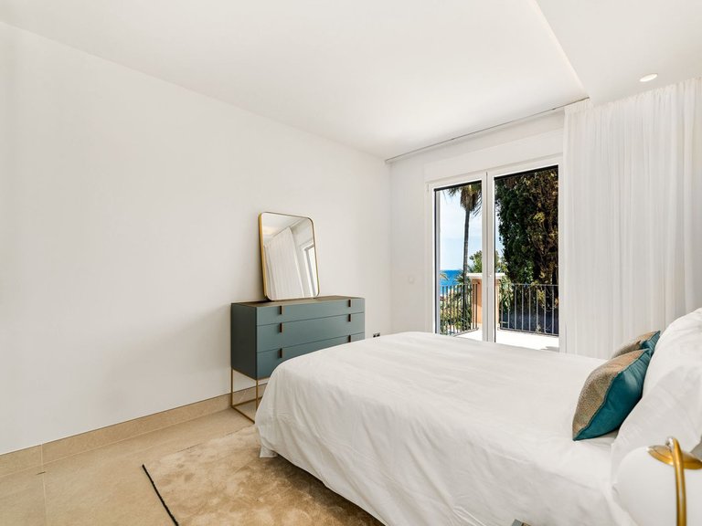 Town House for Sale in Estepona, Malaga 16