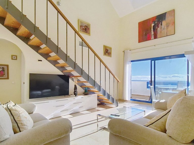 Penthouse for Sale in La Duquesa, Malaga 5