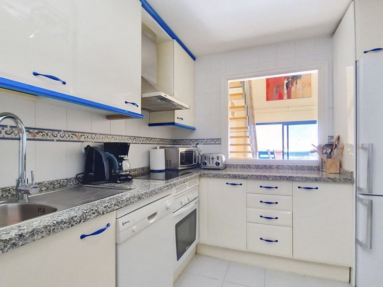 Penthouse for Sale in La Duquesa, Malaga 6