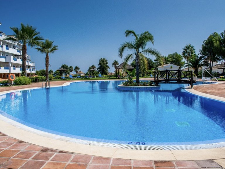 Penthouse for Sale in La Duquesa, Malaga 14