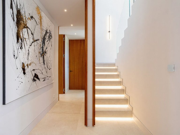 Villa for Sale in Estepona, Malaga 39