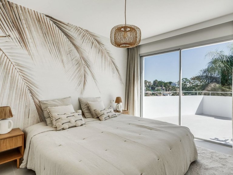 Villa for Sale in Marbella, Malaga 9