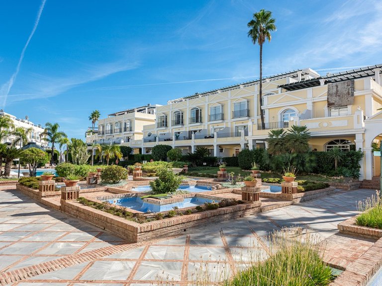 Town House for Sale in Nueva Andalucia, Malaga 29