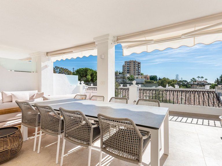 Town House for Sale in Nueva Andalucia, Malaga 8