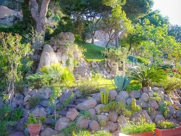 Villa for Sale in Lloret De Mar, Gerona 21