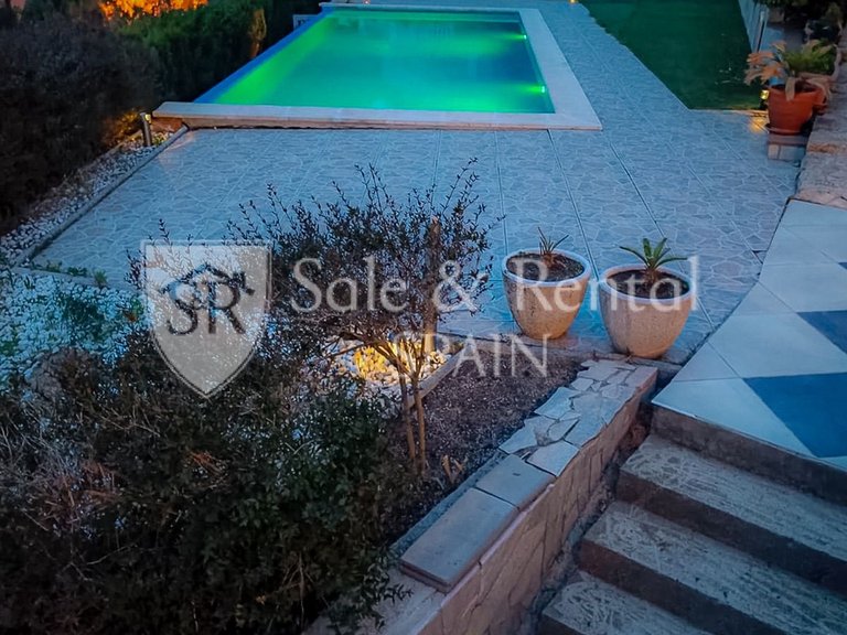 Villa for Sale in Lloret De Mar, Gerona 30