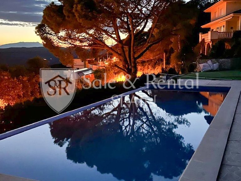 Villa for Sale in Lloret De Mar, Gerona 32