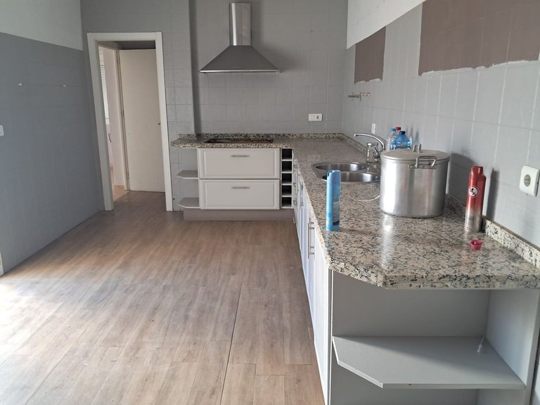 Villa for Sale in Estepona, Malaga 26