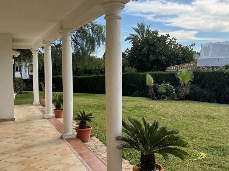 Villa for Sale in Estepona, Malaga 9