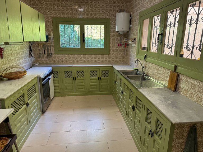 Villa for Sale in Estepona, Malaga 19