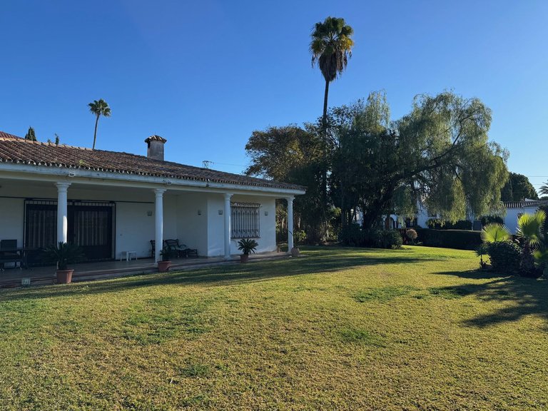 Villa for Sale in Estepona, Malaga 20