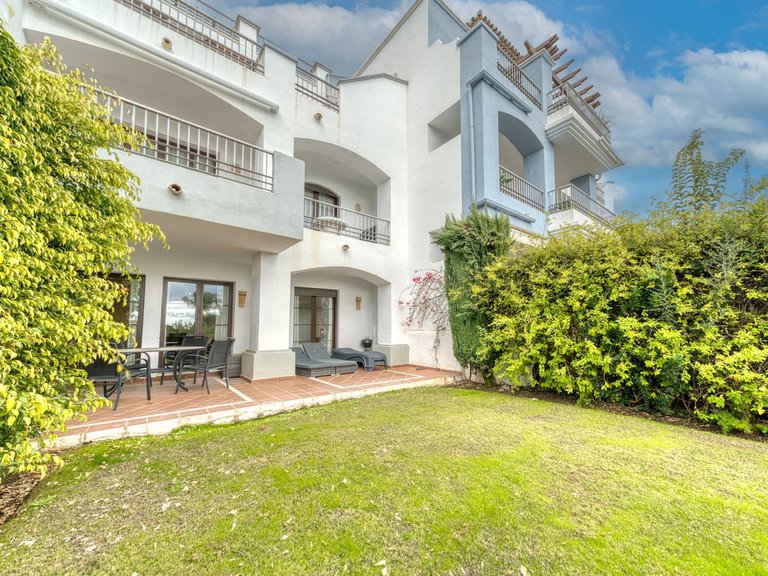 Apartment for Sale in Los Arqueros, Malaga 2